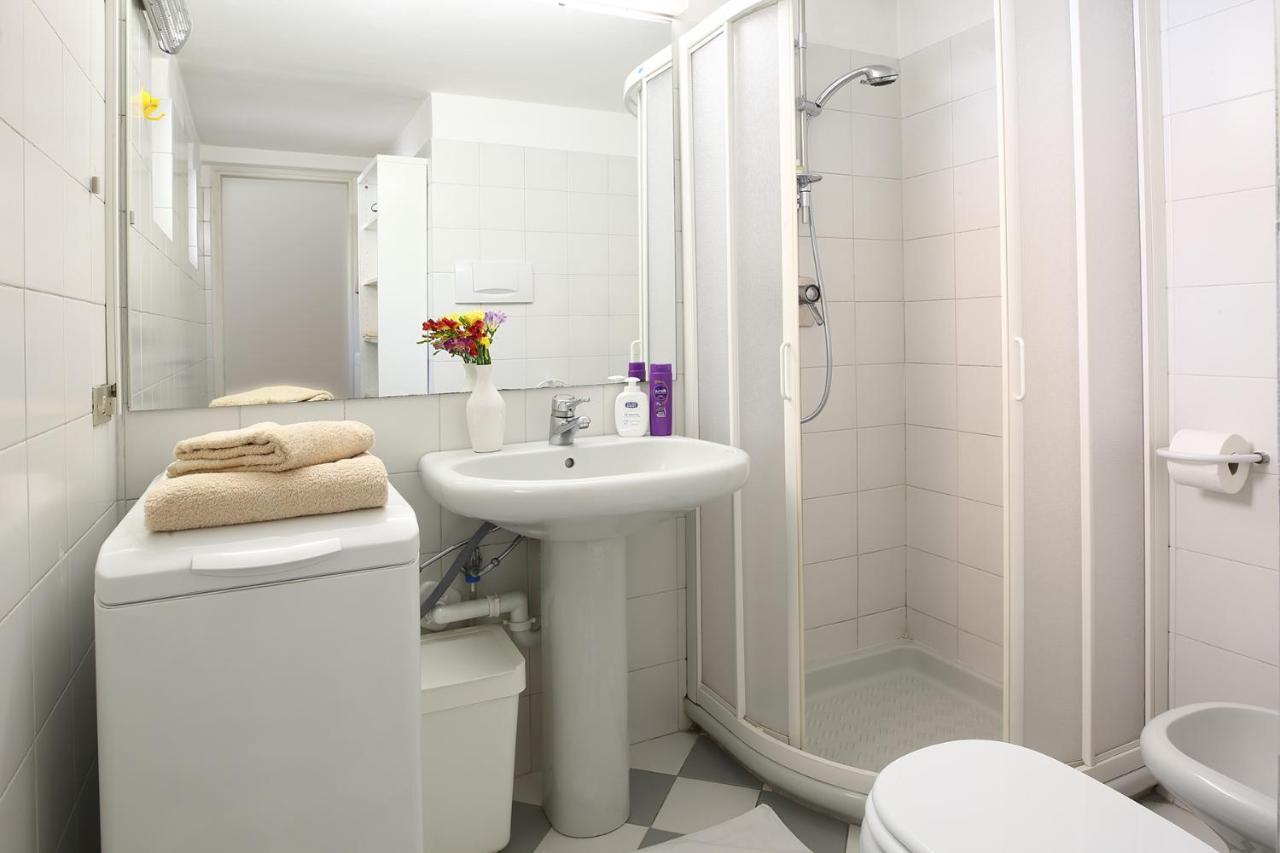 Residence Giusti 6 Μιλάνο Εξωτερικό φωτογραφία