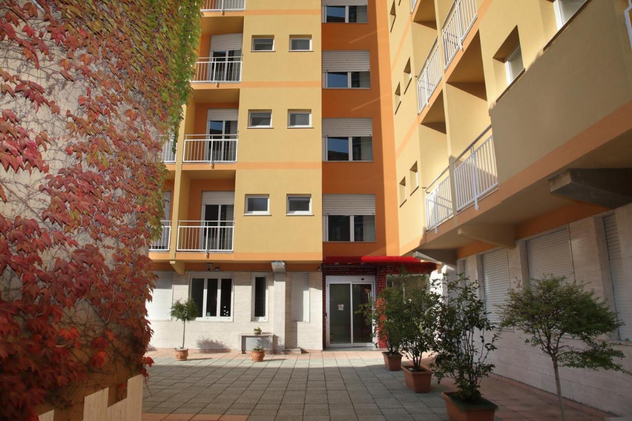 Residence Giusti 6 Μιλάνο Εξωτερικό φωτογραφία